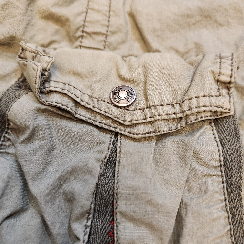 B-Xpress Button Down - Picture 3 of 4